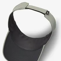 Nike Dri-FIT Ace Swoosh Visor колір зелений