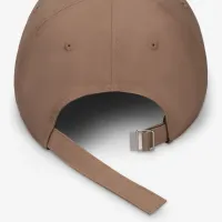 Nike Club Unstructuколір червоний Cap колір коричневий