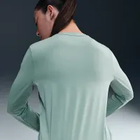 Nike One Classic женская Dri-FIT Long-Sleeve Top цвет зеленый
