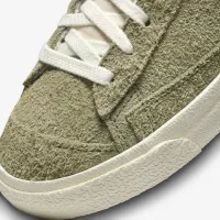 Nike Blazer Mid '77 Vintage жіноча Кросівки колір зелений
