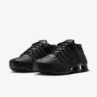 Nike Shox NZ чоловічі Shoe колір чорний