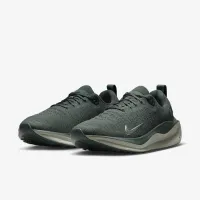 Nike InfinityRN 4 жіноча Road Running Кросівки (Extra Wide) колір зелений