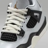 Nike Jordan 4 Retro Little дитячі Кросівки колір сірий