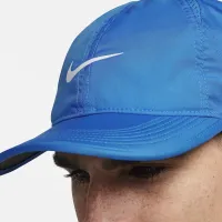 Nike Dri-FIT Club Unstructuколір червоний Featherlight Cap блакитний