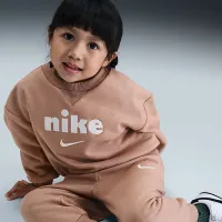 Nike Cozy Comfort Toddler 2-Piece Crew комплект колір коричневий