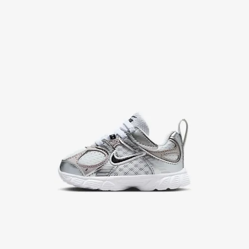 Nike V5 RNR Baby/Toddler Кросівки колір білий