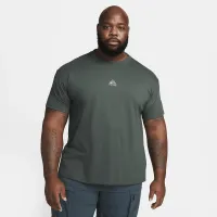 Nike ACG мужские футболка цвет зеленый