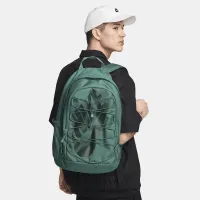 Nike Hayward наплічник (26L) колір зелений