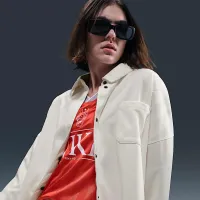 Nike Sportswear женская оверсайз Jacquard Striped Button-Down Shirt цвет коричневый