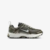 Nike Vomero 5 Big дитячі Кросівки колір зелений