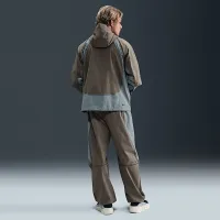 Nike Tech чоловічі Dri-FIT Woven Color-Block Windrunner оверсайз Куртка колір сірий