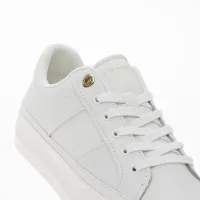 Кроссовки Tommy Hilfiger Essential TH Monogram Leather Flatform FW0FW07945-YBL - Белые