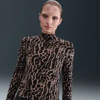 Nike Sportswear Chill Knit жіноча Slim Long-Sleeve футболка колір чорний