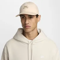 Nike SB Club Unstructuколір червоний Skate Cap колір коричневий