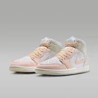 Nike Air Jordan 1 Mid SE чоловічі Кросівки колір білий