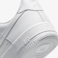Nike Air Force 1 '07 чоловічі Кросівки колір білий
