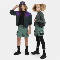 Nike ACG Big дитячі Cargo шорти колір зелений
