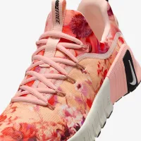 Nike Free Metcon 6 AMP жіноча для тренування Кросівки Pink
