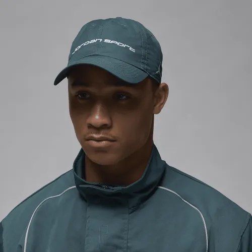 Nike Jordan Club Unstructuцвет красный Hat цвет зеленый