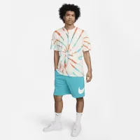 Nike Sportswear Club чоловічі Graphic шорти колір зелений