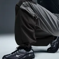 Nike Tech чоловічі Woven оверсайз Pants колір сірий