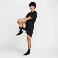 Nike A.P.S. чоловічі Dri-FIT ADV Short-Sleeve Versatile Top колір чорний