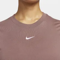 Nike Sportswear Essential жіноча Slim Cropped футболка колір фіолетовий
