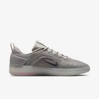 Nike SB Zoom Nyjah 4 Skate Кроссовки цвет серый