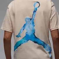 Nike Jordan жіноча Graphic футболка колір коричневий