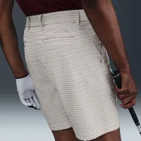 Nike Victory+ чоловічі Dri-FIT Striped для гольфу шорти колір коричневий