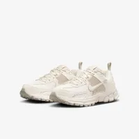 Nike Vomero 5 Big дитячі Кросівки колір коричневий