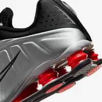 Nike Shox R4 Кроссовки цвет черный