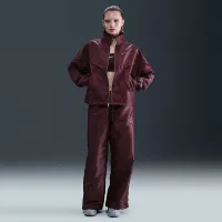 Nike Sportswear Windrunner женская Shine Куртка цвет красный