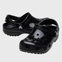 Шлёпанцы Crocs Classic High Shine Clog 209834-001 - Черные