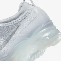 Nike Air VaporMax 2023 Flyknit чоловічі Кросівки колір сірий