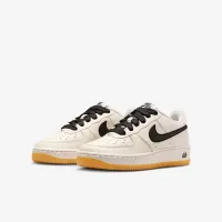 Nike Air Force 1 LV8 Big дитячі Кросівки колір коричневий
