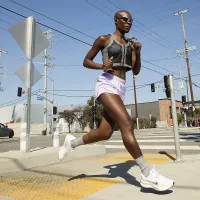 Nike Journey Run женская Road Running Кроссовки цвет белый