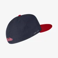 Ole Miss Nike College Fitted Baseball Hat цвет черный