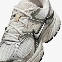 Nike V5 RNR жіноча Кросівки колір білий