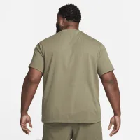 Nike Primary чоловічі Dri-FIT Short-Sleeve Versatile Top колір зелений