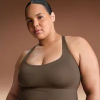 NikeSKIMS Matte жіноча Racerback Tank Top колір коричневий