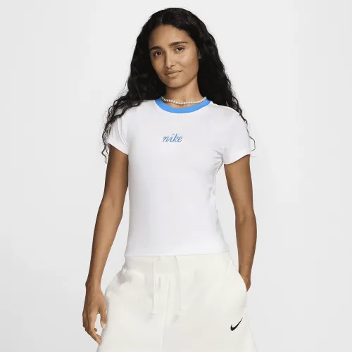 Nike Sportswear Chill Knit жіноча Slim Cropped Tee колір білий