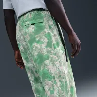 Nike Tech чоловічі Dri-FIT Woven Camo Loose-Fit Pants колір сірий