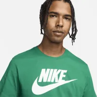 Nike Sportswear мужские футболка цвет зеленый
