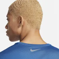Nike Miler Flash чоловічі Dri-FIT UV Short-Sleeve Running Top блакитний