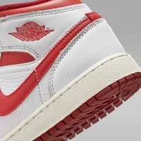 Nike Air Jordan 1 Mid SE Big дитячі Кросівки колір білий
