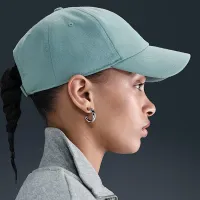 Nike Club Unstructuколір червоний Cap колір зелений