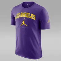 Nike Los Angeles Lakers Essential мужские Jordan NBA футболка цвет фиолетовый