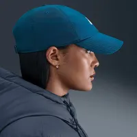 Nike Club Unstructuцвет красный Futura Wash Cap синий