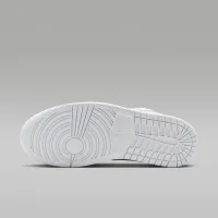 Nike Air Jordan 1 Low SE жіноча Кросівки колір білий